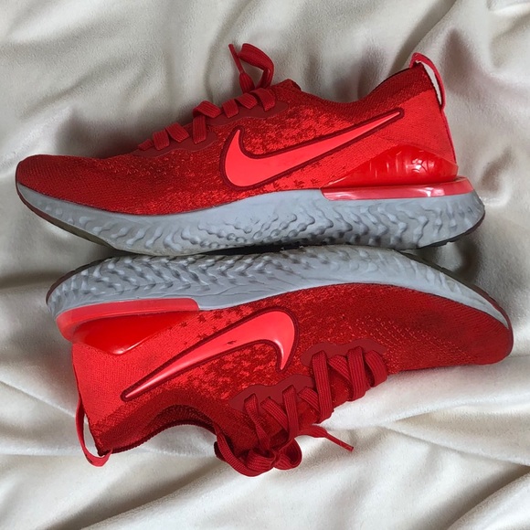 Nike Shoes - Nike Epic React Flyknit 2